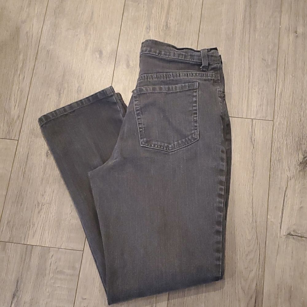 Mom Jeans Size 8 Short - Picture 5 of 5